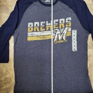 New Milwaukee Brewers L Raglan tee
